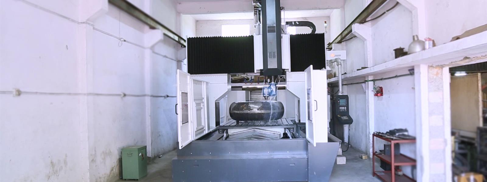  Heavy CNC and VMC Machine Work